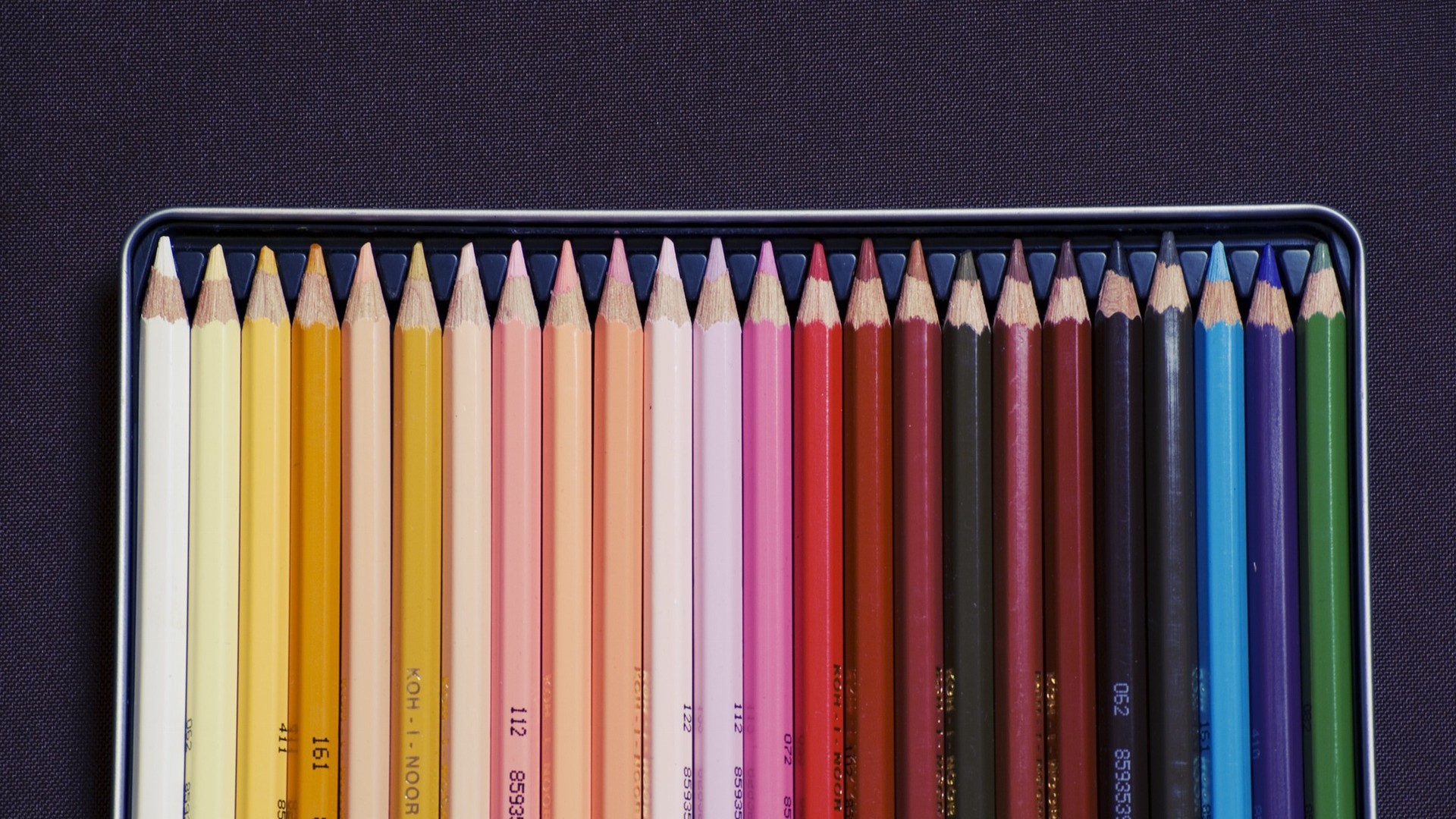 colors-crayons-colored-pencils
